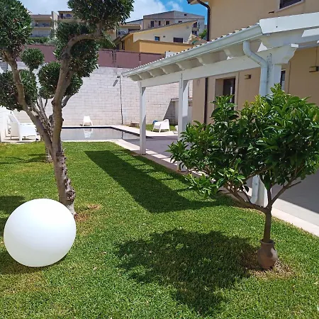 Villa Uluvud With Pool Gym Sauna *