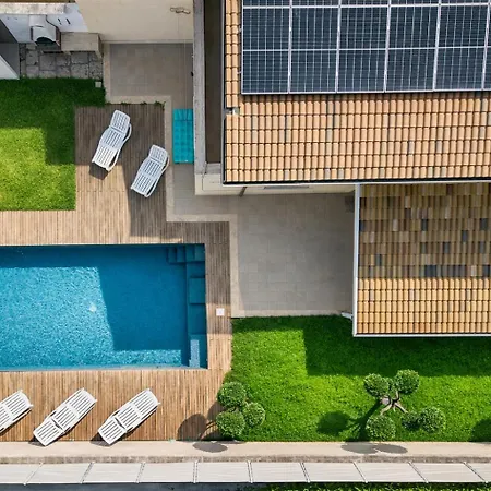 Uluvud With Pool Gym Sauna Villa *