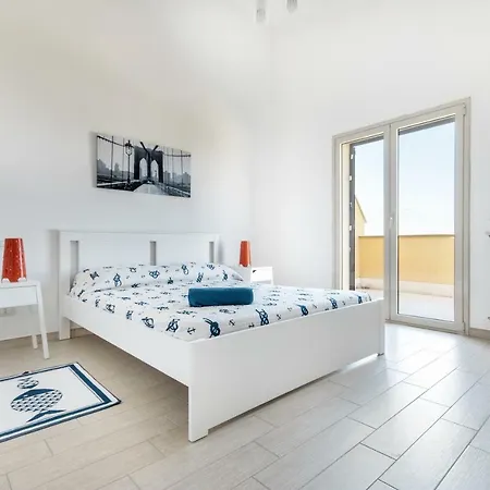 Uluvud With Pool Gym Sauna Villa