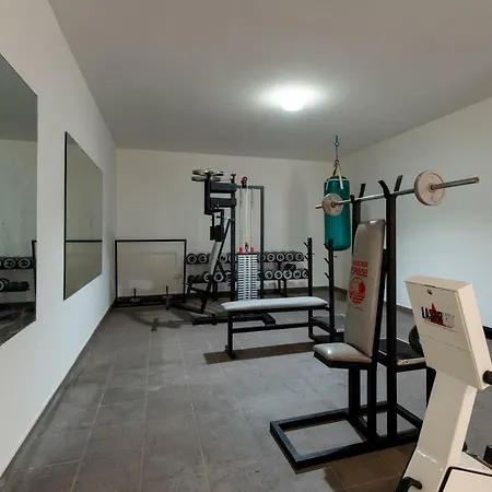 Uluvud With Pool Gym Sauna Villa Alcamo