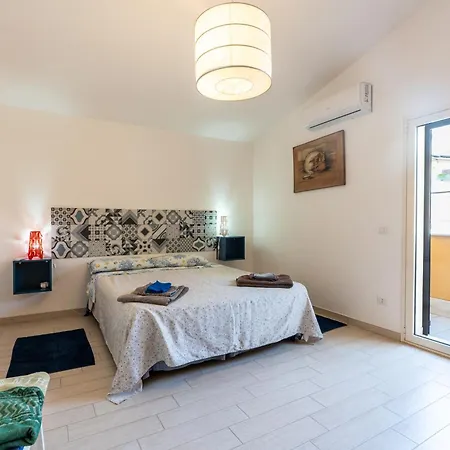 Uluvud With Pool Gym Sauna