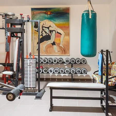 Uluvud With Pool Gym Sauna Villa Alcamo