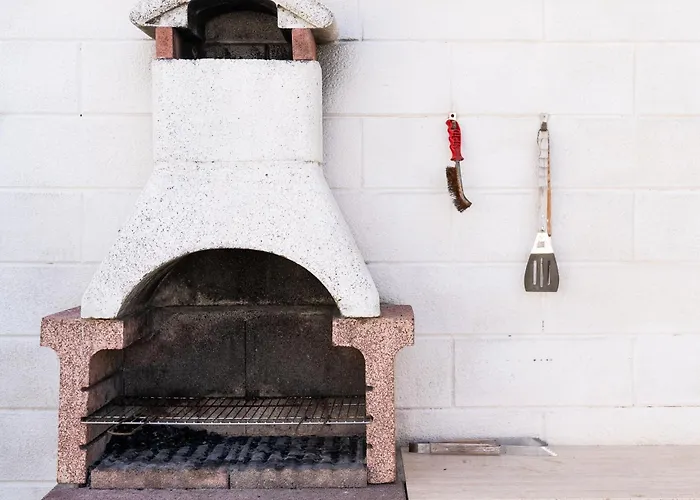 Uluvud With Pool Gym Sauna Villa Alcamo