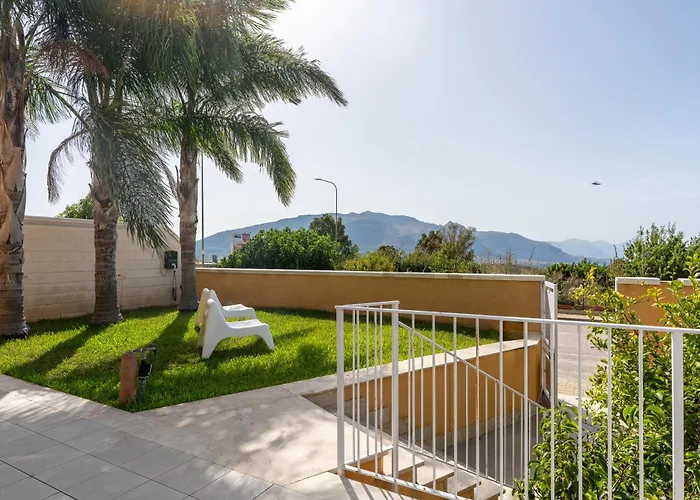 Uluvud With Pool Gym Sauna Villa