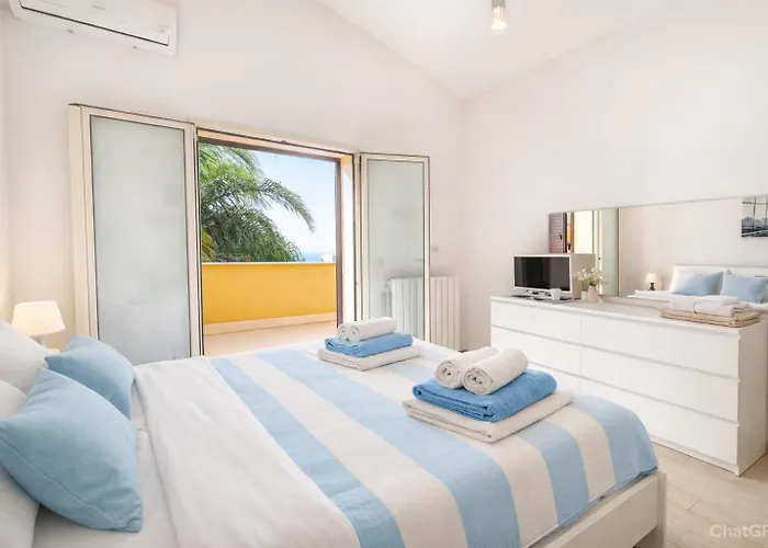 Villa Uluvud With Pool Gym Sauna